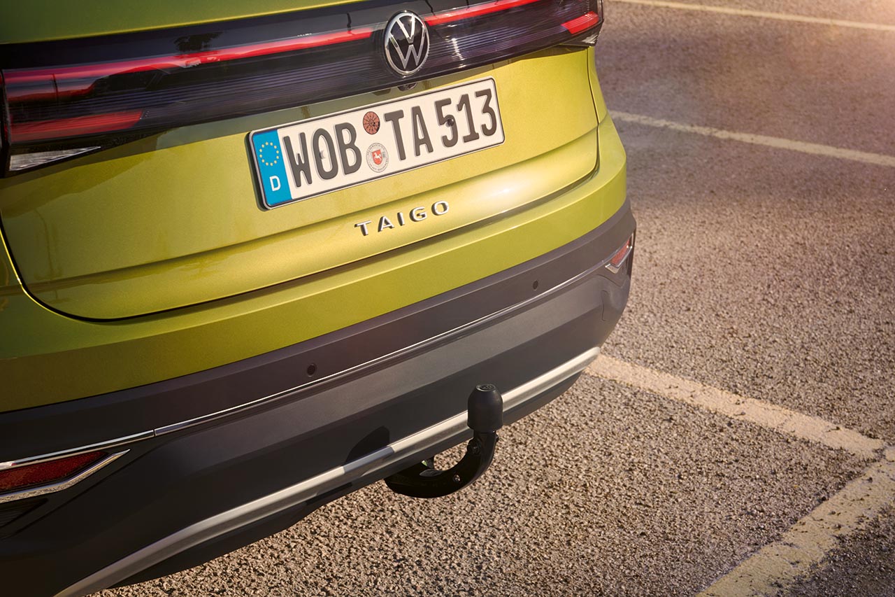 VW Taigo Anhängerkupplung und Kofferraumklappe.