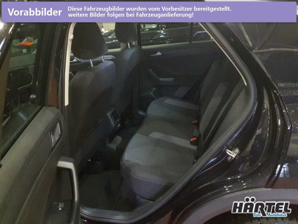 VOLKSWAGEN T-Roc Exposé-Bild 6