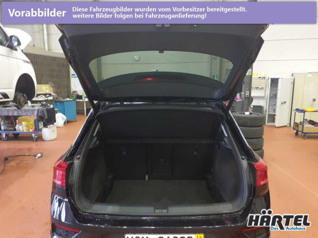 VOLKSWAGEN T-Roc Exposé-Bild 7
