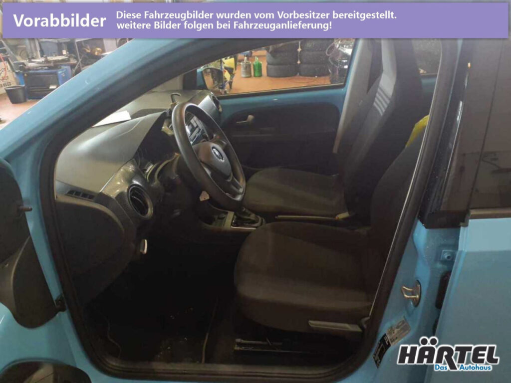 VOLKSWAGEN e-up! Exposé-Bild 4