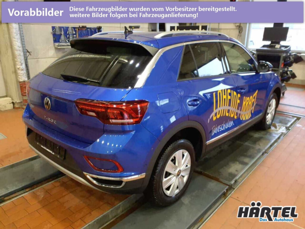 VOLKSWAGEN T-Roc Exposé-Bild 3
