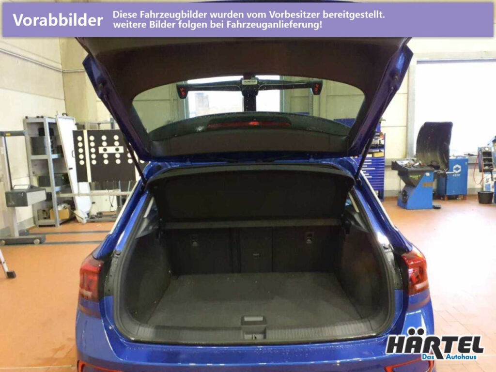 VOLKSWAGEN T-Roc Exposé-Bild 7