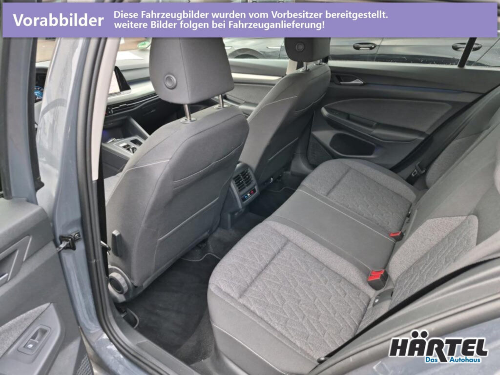 VOLKSWAGEN Golf Exposé-Bild 5