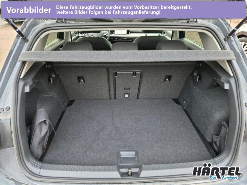 VOLKSWAGEN Golf Exposé-Bild 6