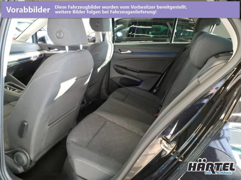 VOLKSWAGEN Golf Exposé-Bild 5