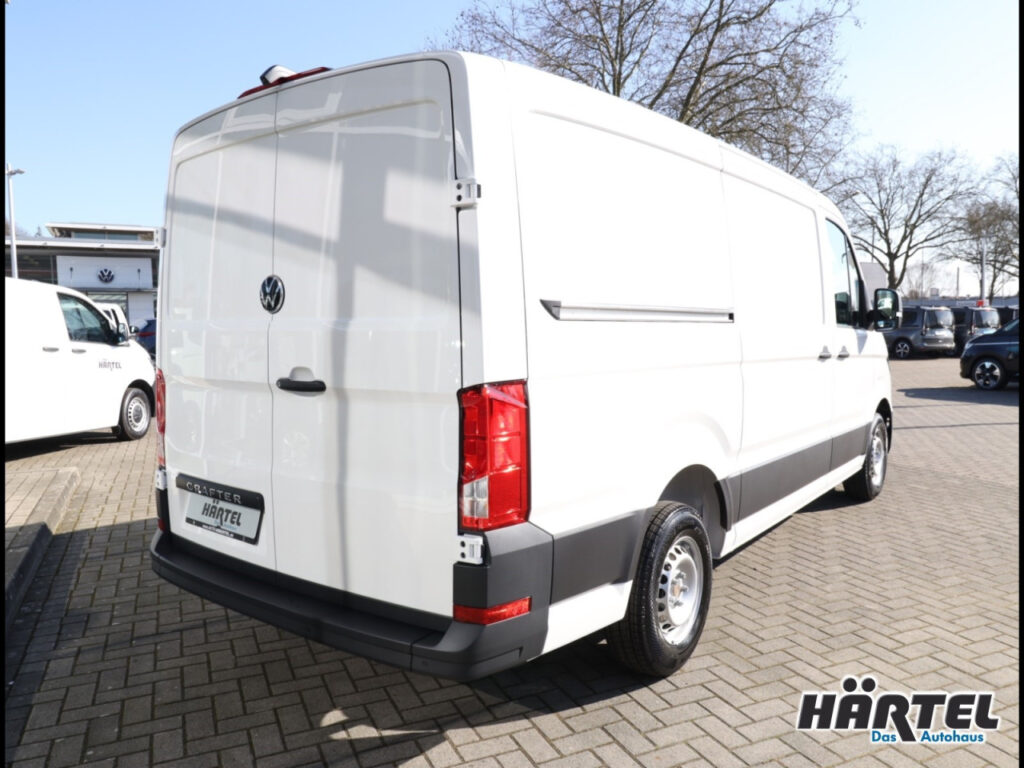 VOLKSWAGEN Crafter Exposé-Bild 3