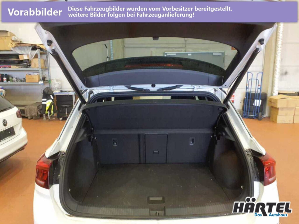 VOLKSWAGEN T-Roc Exposé-Bild 7