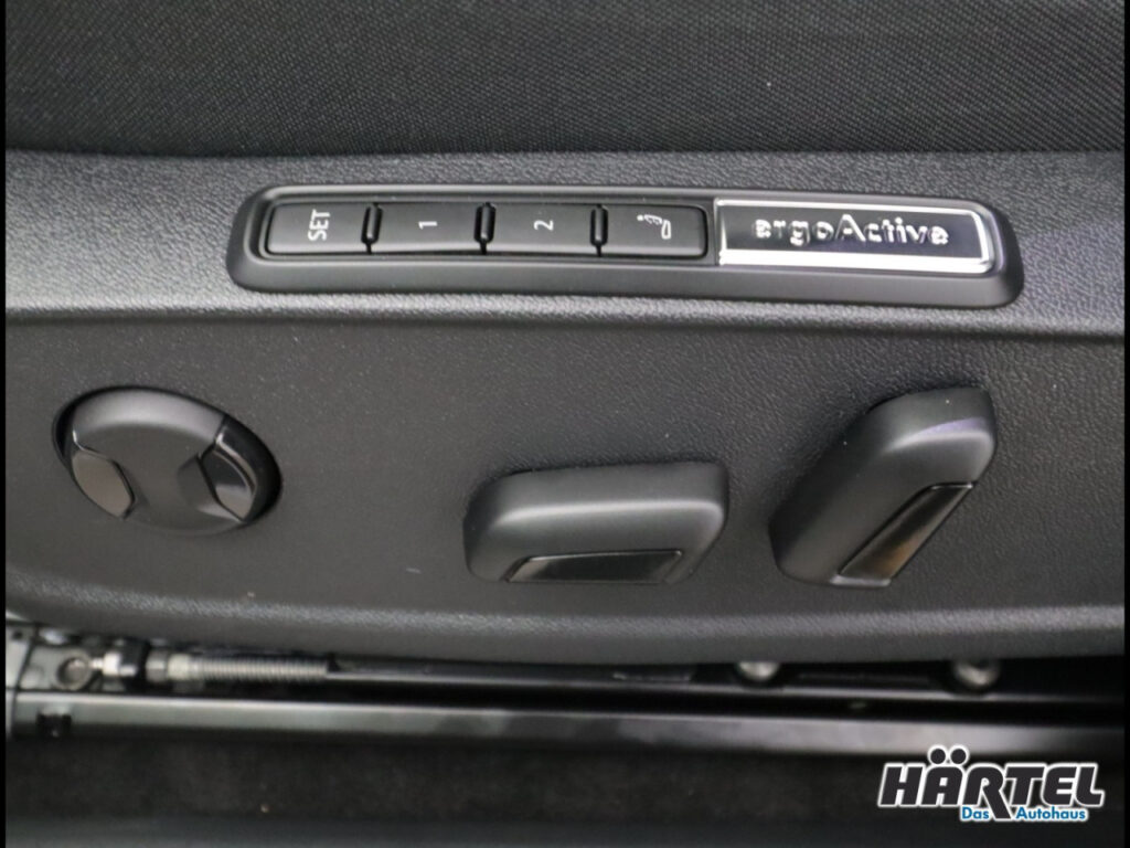 VOLKSWAGEN ID.3 Exposé-Bild 14