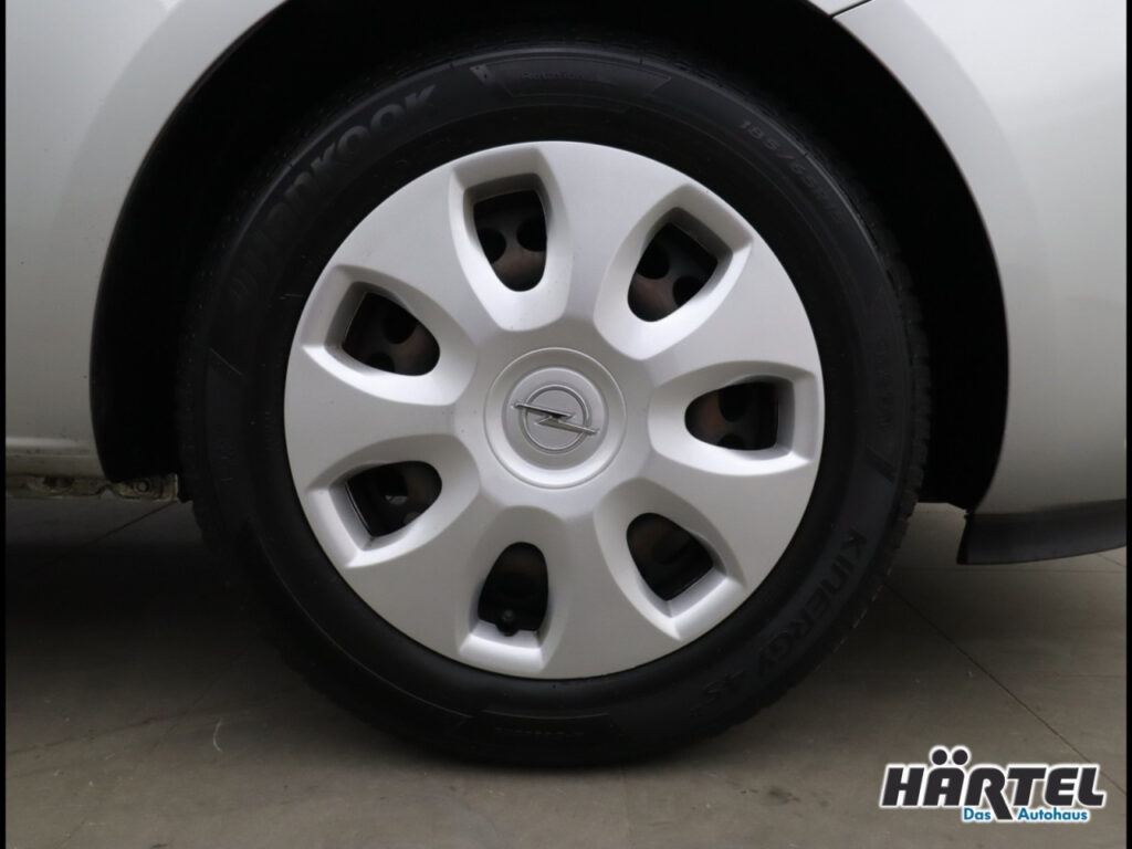 OPEL Corsa Exposé-Bild 16