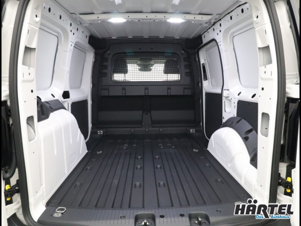 VOLKSWAGEN Caddy Exposé-Bild 12