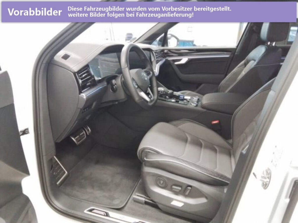 VOLKSWAGEN Touareg Exposé-Bild 4