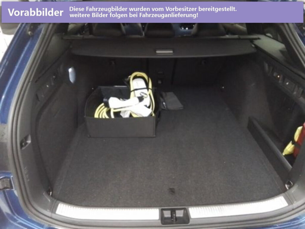 VOLKSWAGEN Passat Exposé-Bild 6