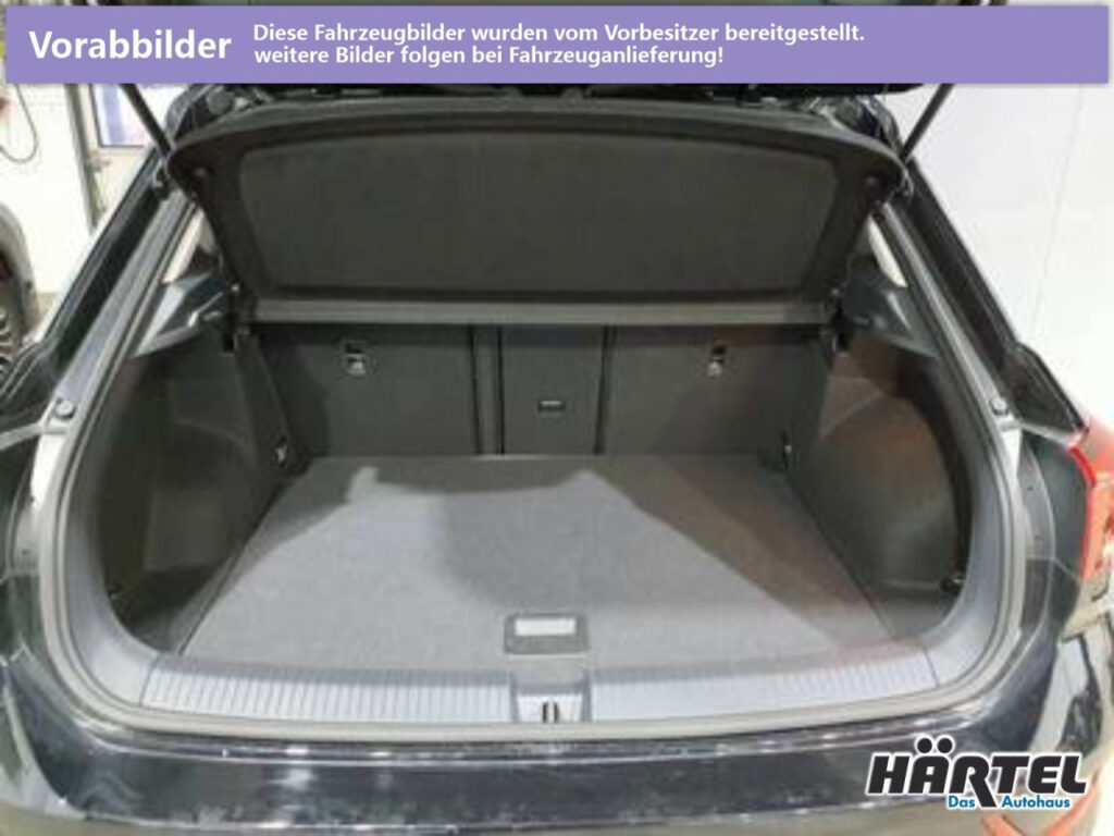 VOLKSWAGEN T-Roc Exposé-Bild 6