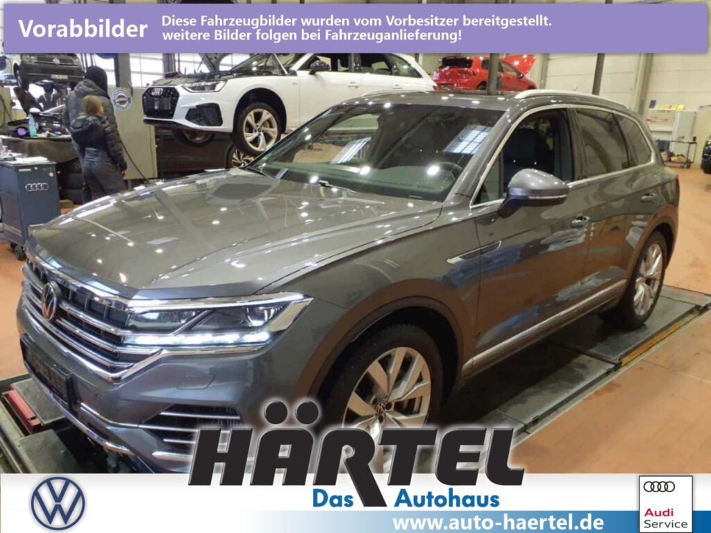 VOLKSWAGEN Touareg Exposé-Bild 1