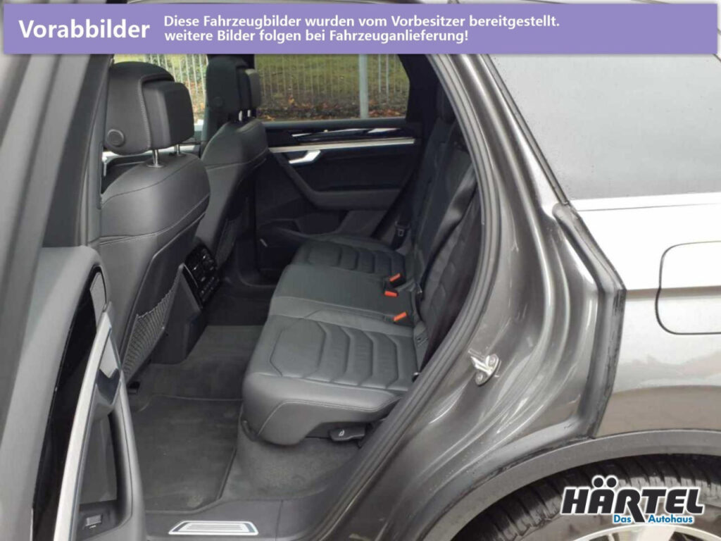 VOLKSWAGEN Touareg Exposé-Bild 5