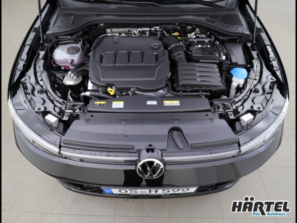 VOLKSWAGEN Passat Exposé-Bild 5