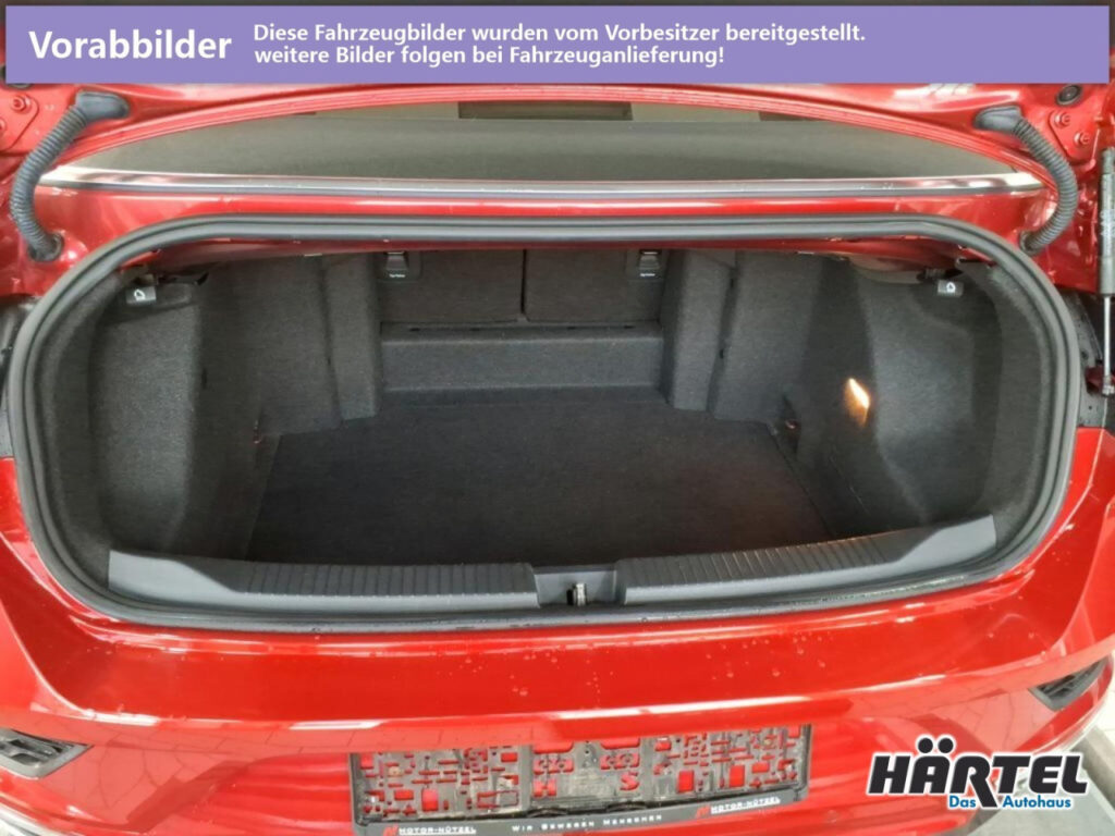VOLKSWAGEN T-Roc Exposé-Bild 6