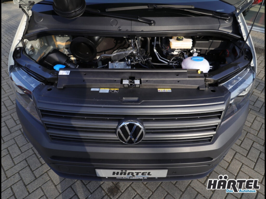 VOLKSWAGEN Crafter Exposé-Bild 5