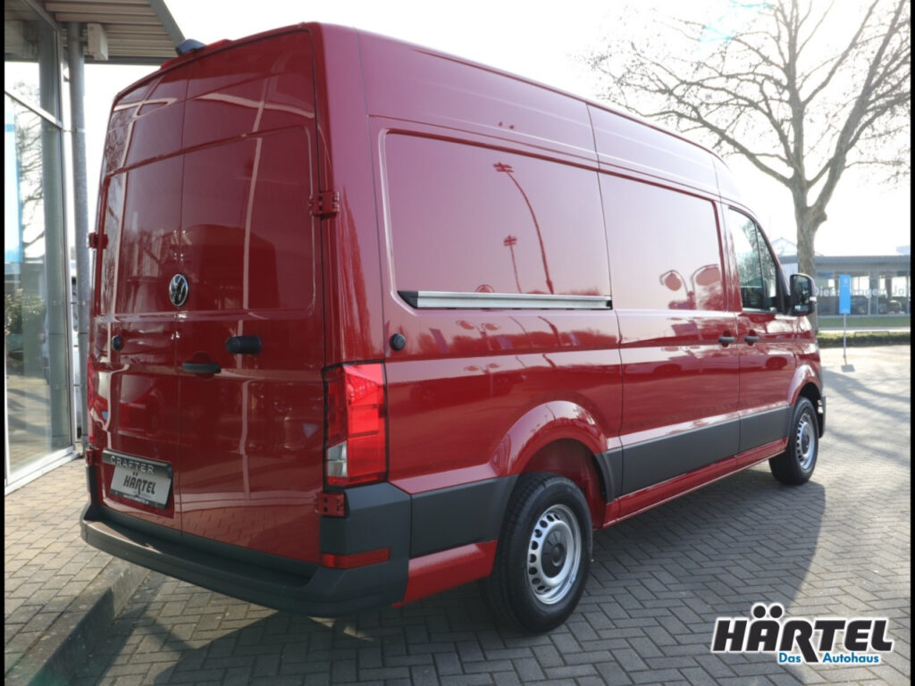 VOLKSWAGEN Crafter Exposé-Bild 3