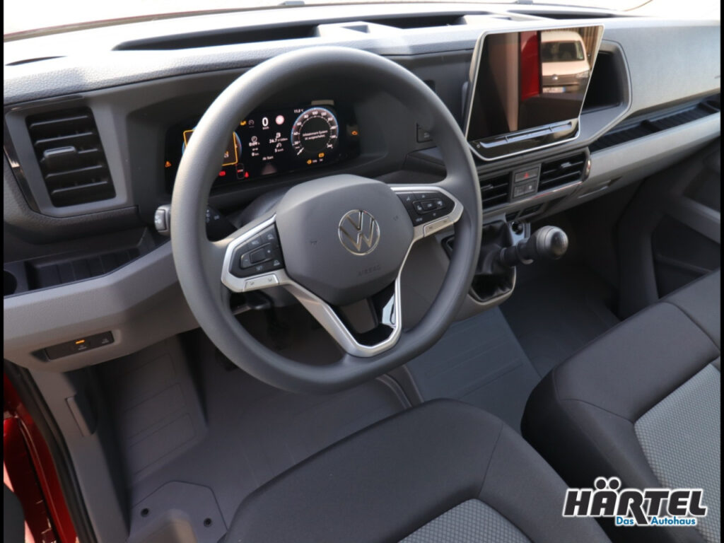 VOLKSWAGEN Crafter Exposé-Bild 7