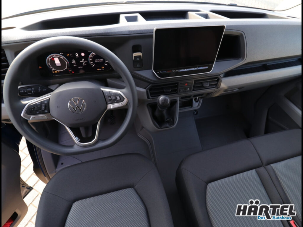 VOLKSWAGEN Crafter Exposé-Bild 9