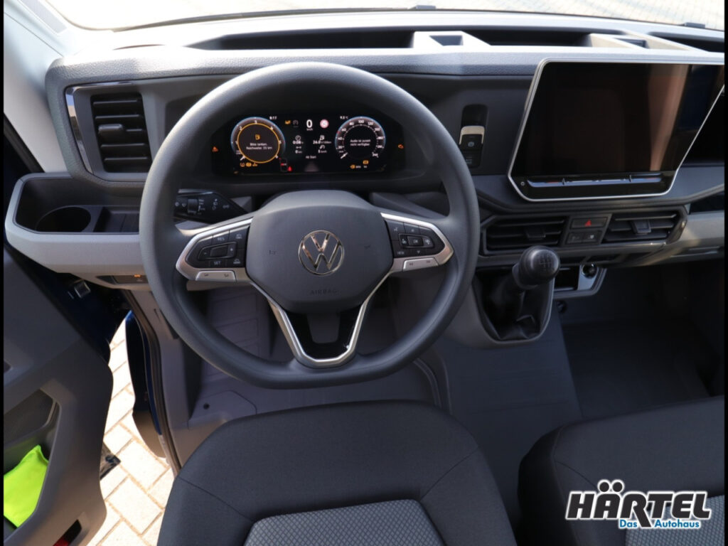 VOLKSWAGEN Crafter Exposé-Bild 8