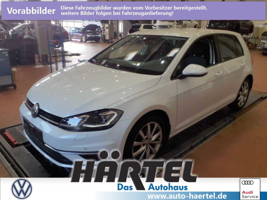 VOLKSWAGEN Golf Exposé-Bild 1