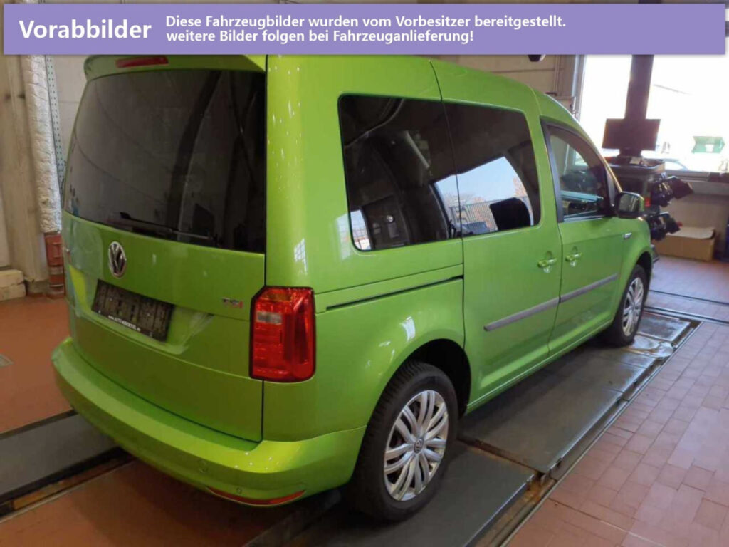 VOLKSWAGEN Caddy Exposé-Bild 3