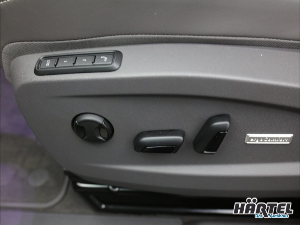 VOLKSWAGEN T7 Exposé-Bild 16