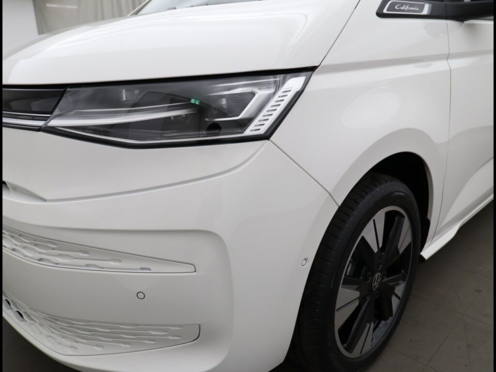 VOLKSWAGEN T7 Exposé-Bild 4
