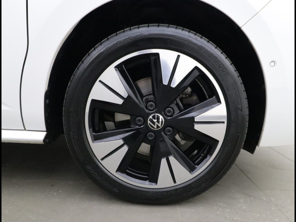 VOLKSWAGEN T7 Exposé-Bild 15