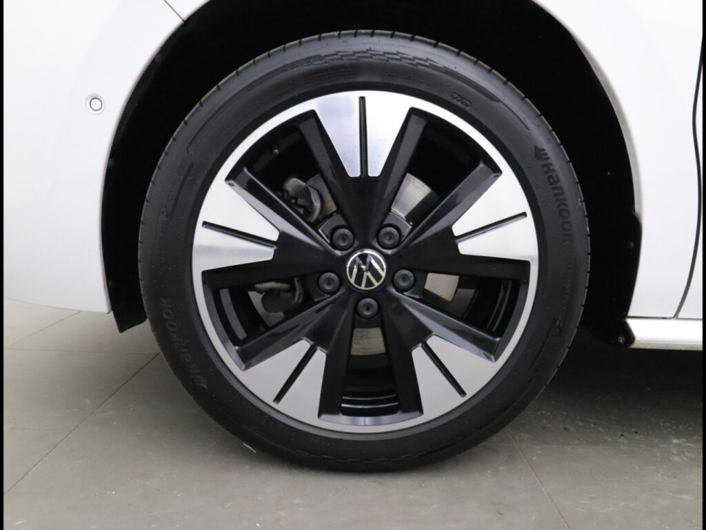 VOLKSWAGEN T7 Exposé-Bild 16