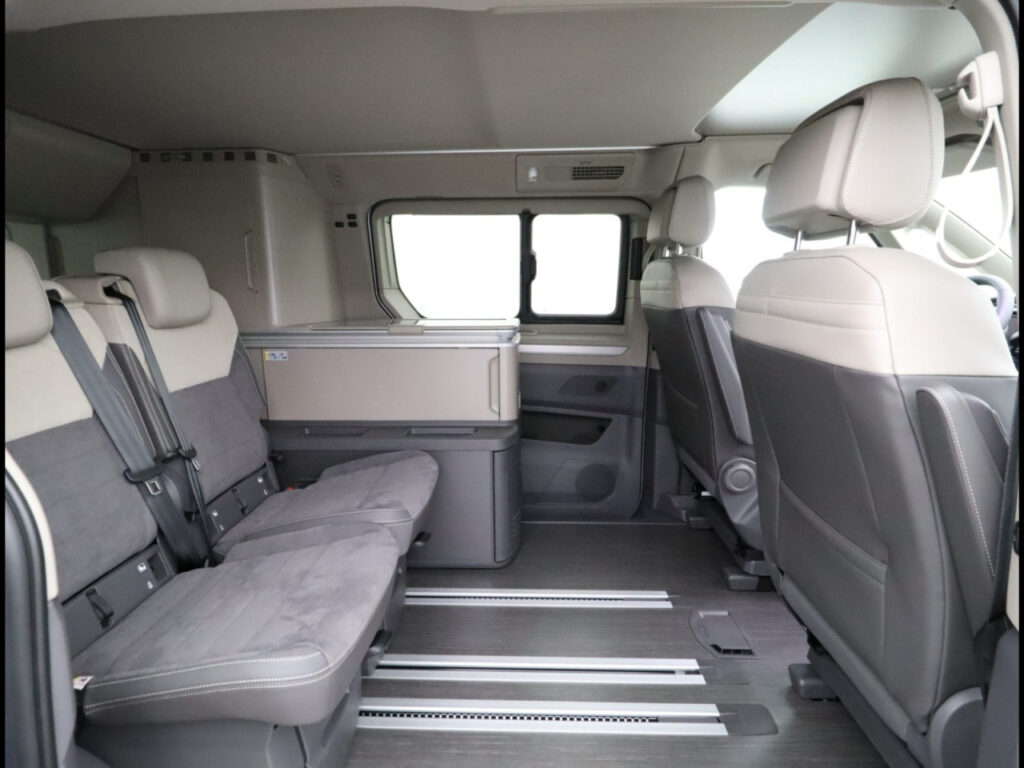 VOLKSWAGEN T7 Exposé-Bild 7