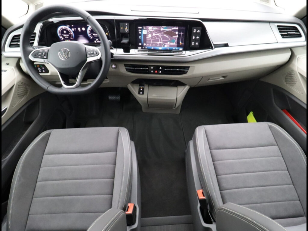 VOLKSWAGEN T7 Exposé-Bild 11