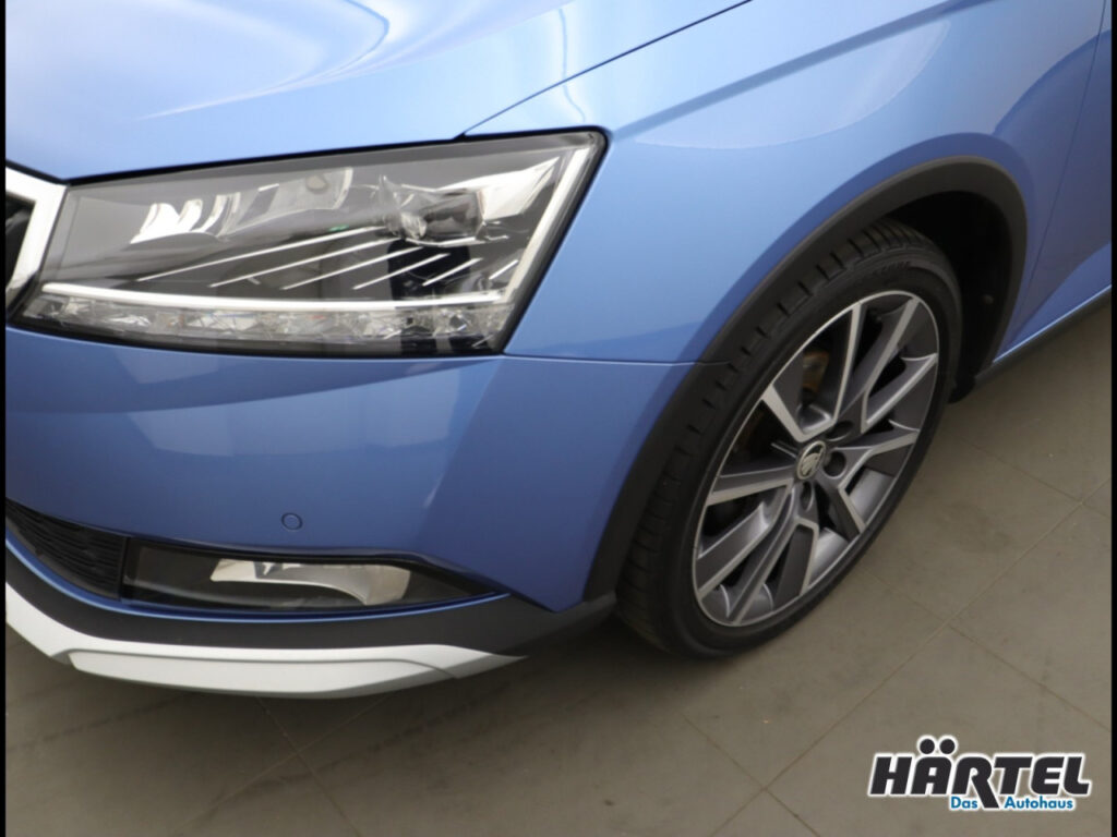 SKODA Fabia Exposé-Bild 4