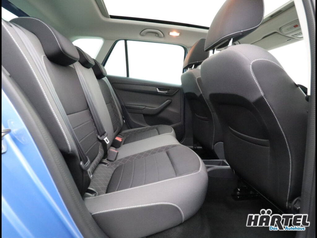 SKODA Fabia Exposé-Bild 7