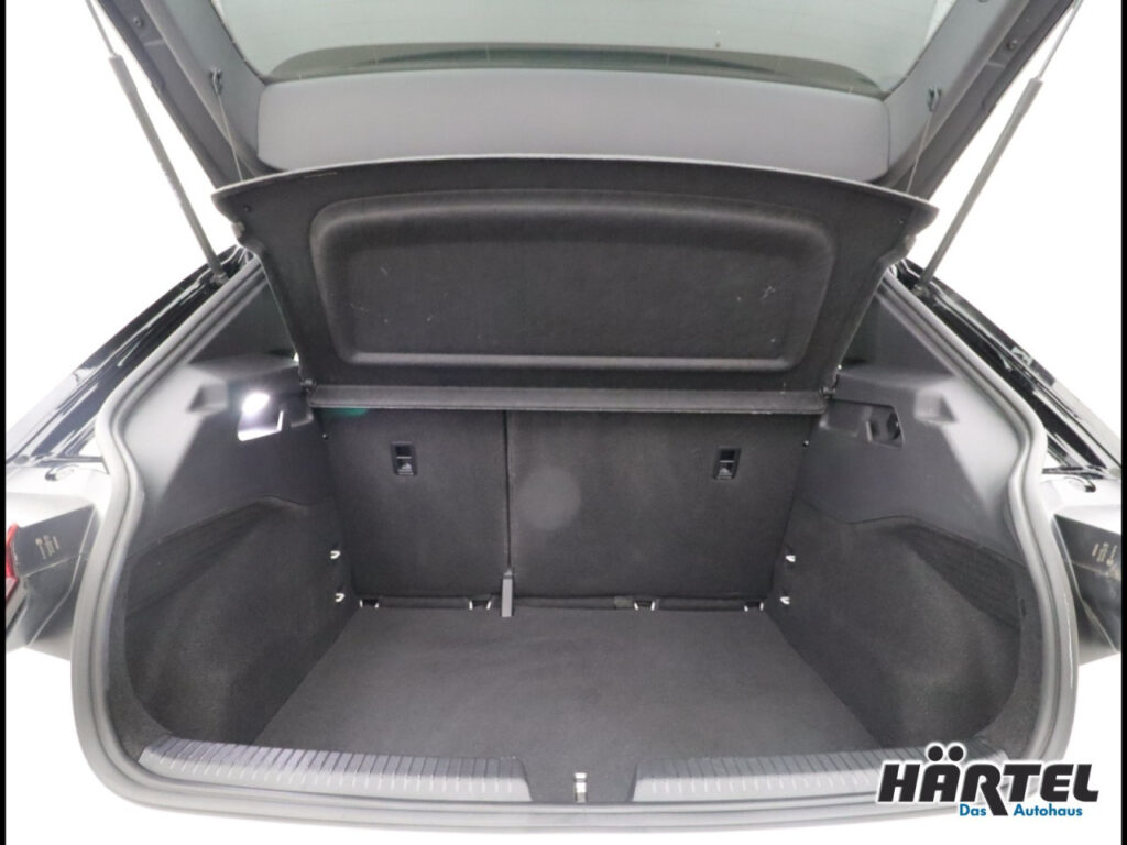 VOLKSWAGEN ID.3 Exposé-Bild 13