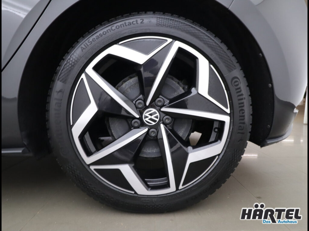 VOLKSWAGEN ID.3 Exposé-Bild 17