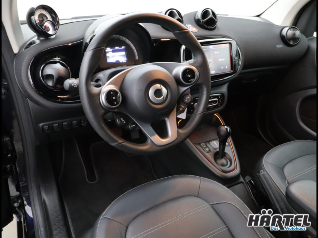SMART ForTwo Exposé-Bild 9