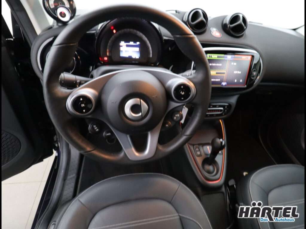 SMART ForTwo Exposé-Bild 10