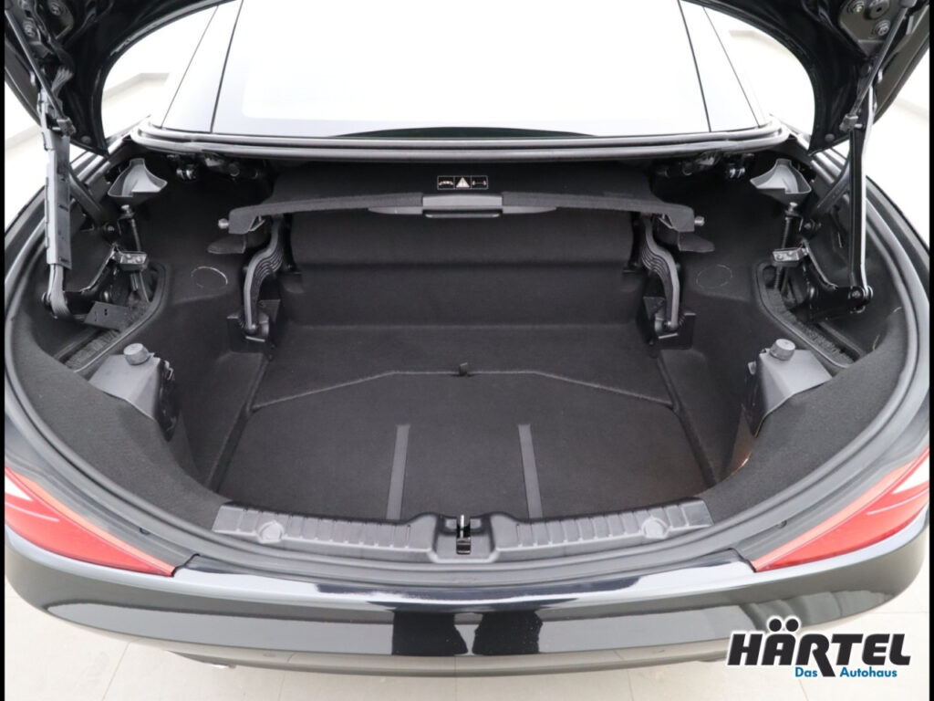 MERCEDES-BENZ SLK Exposé-Bild 10