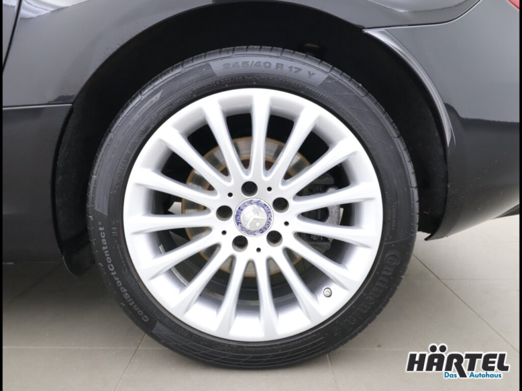 MERCEDES-BENZ SLK Exposé-Bild 14