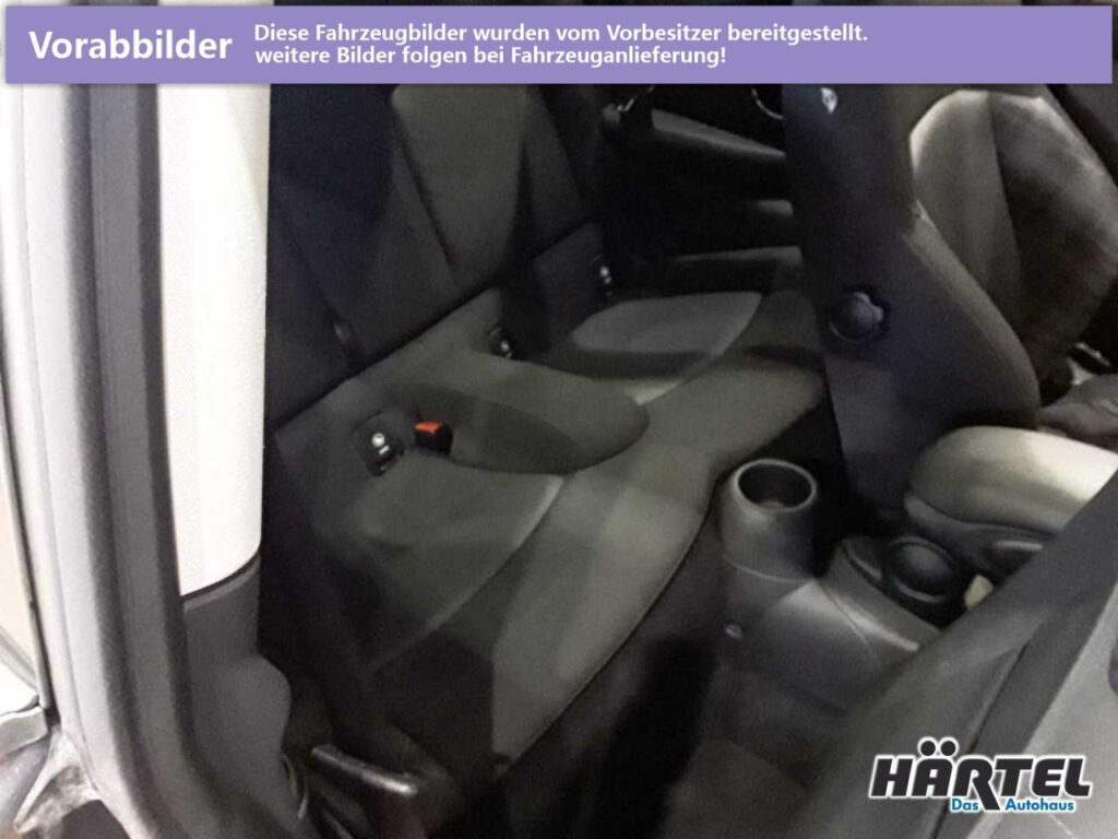 MINI Cooper Exposé-Bild 6