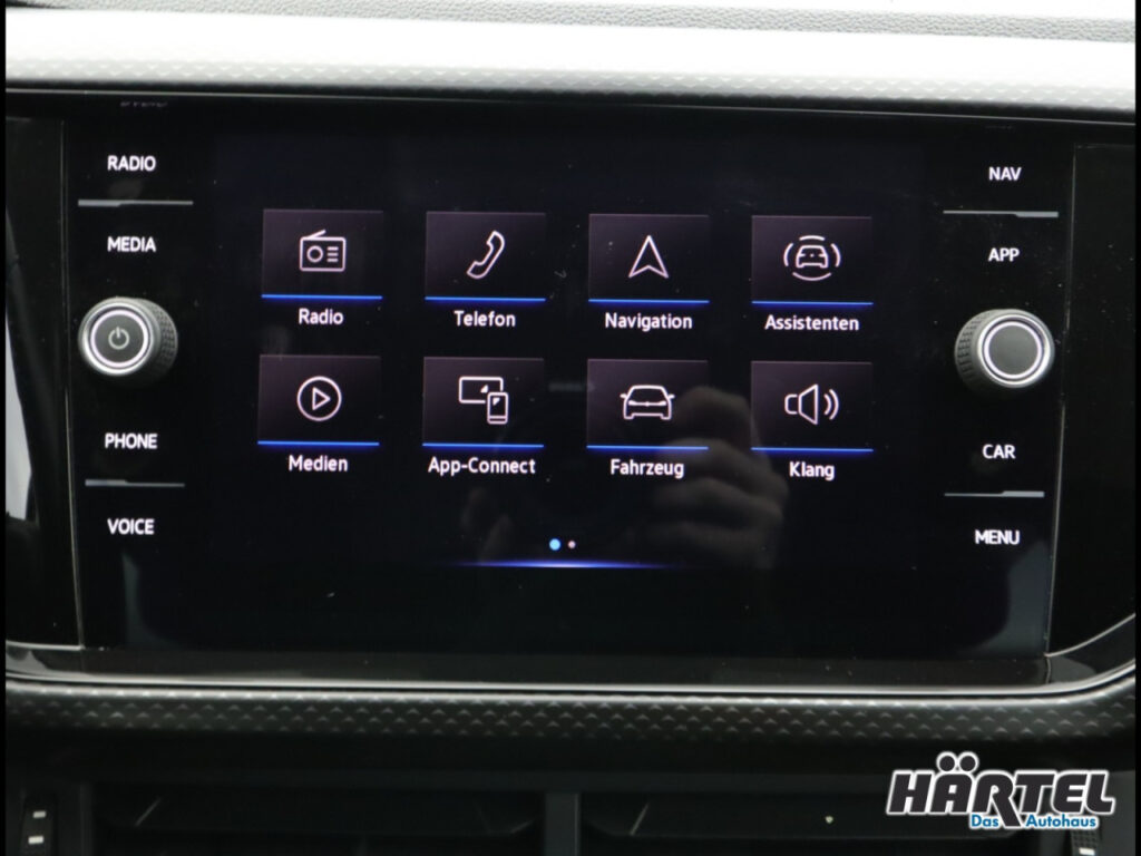 VOLKSWAGEN T-Cross Exposé-Bild 12