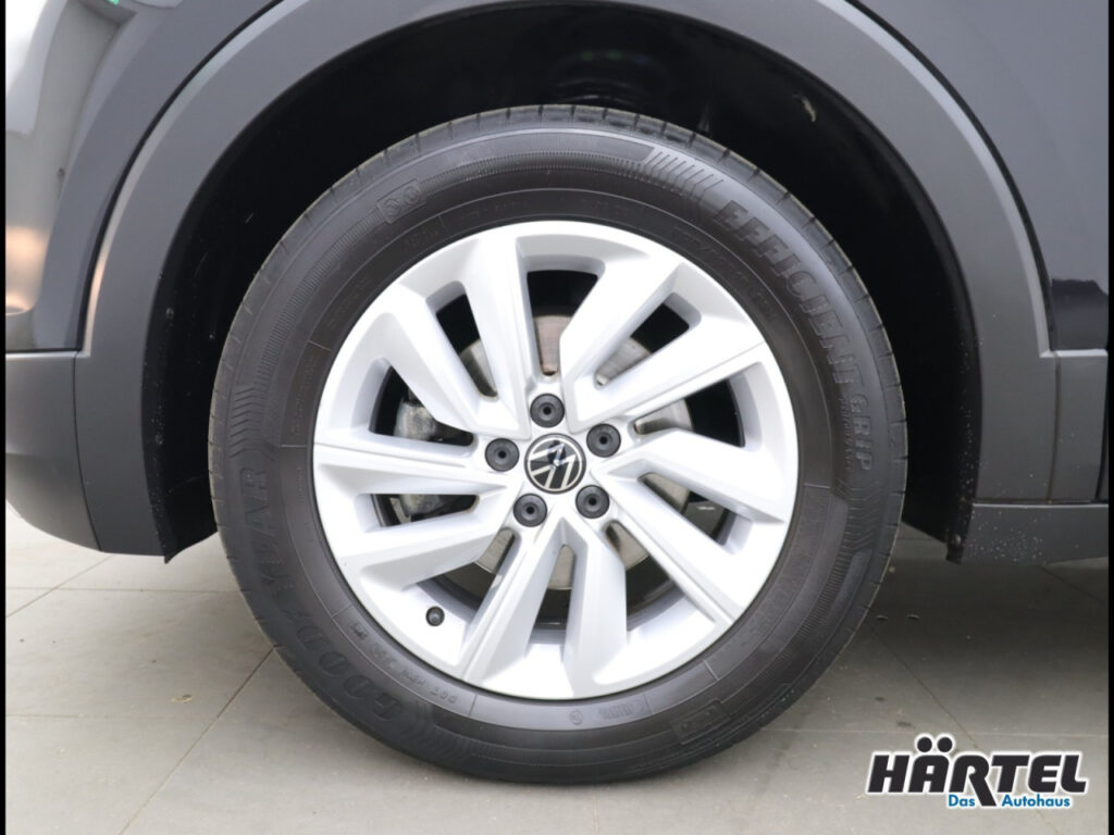 VOLKSWAGEN T-Cross Exposé-Bild 16