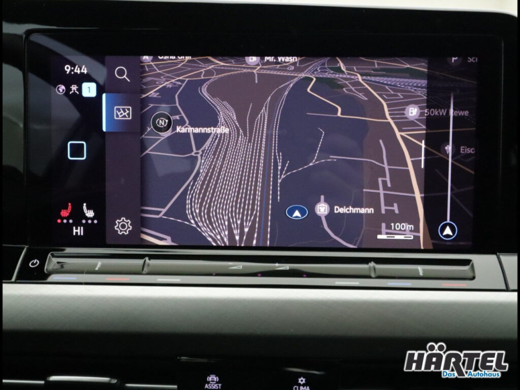 VOLKSWAGEN Golf Exposé-Bild 12