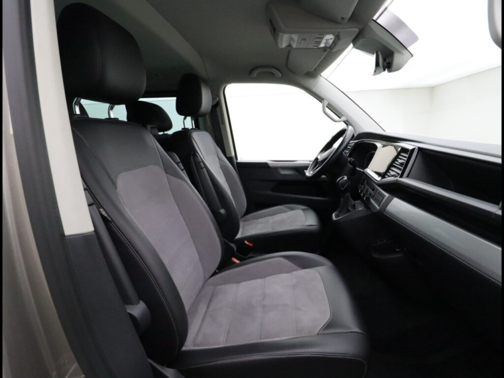 VOLKSWAGEN T6.1 Exposé-Bild 6