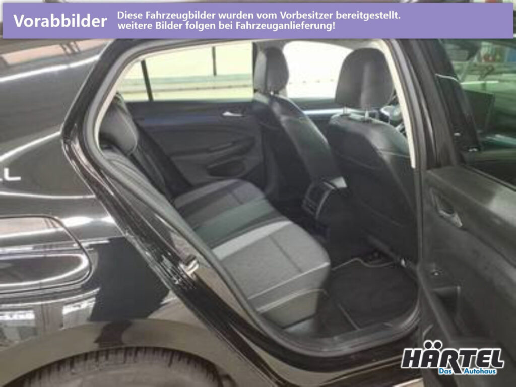 VOLKSWAGEN Golf Exposé-Bild 6