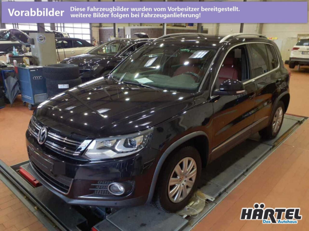 VOLKSWAGEN Tiguan Exposé-Bild 2